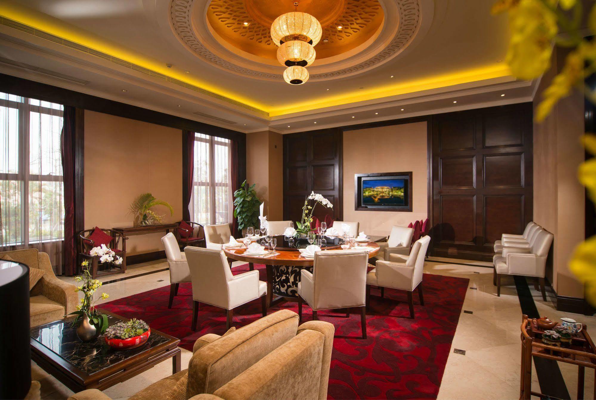 Malachite Hotel Dongguan Dongguan  Bagian luar foto