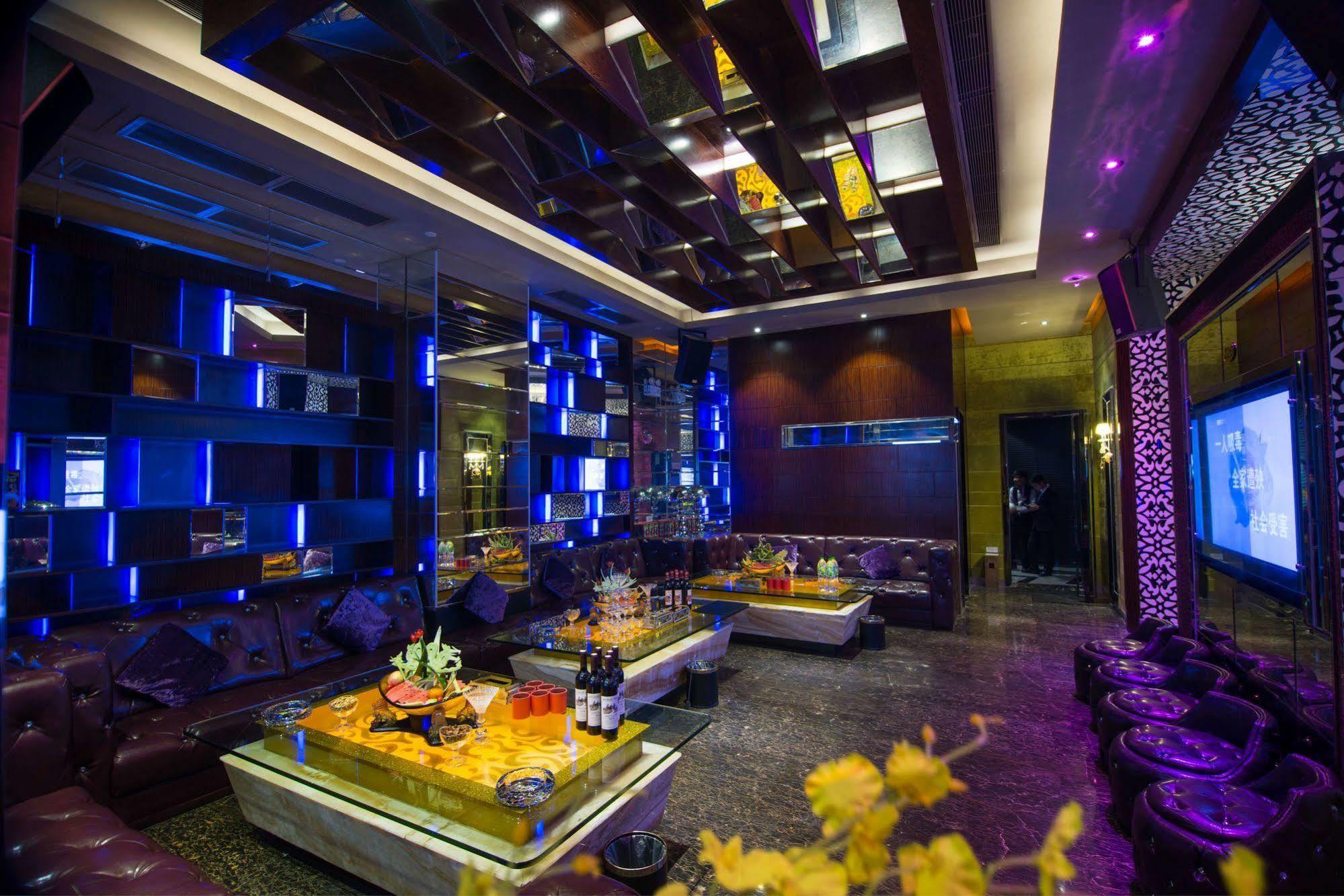 Malachite Hotel Dongguan Dongguan  Bagian luar foto
