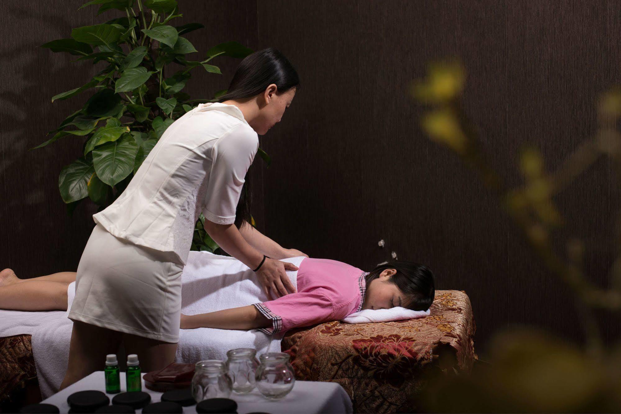 Malachite Hotel Dongguan Dongguan  Bagian luar foto