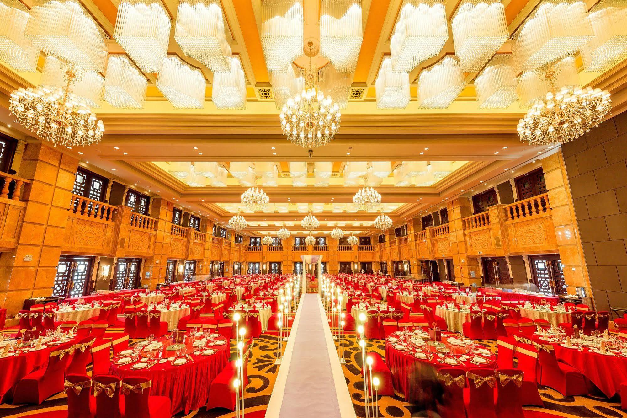 Malachite Hotel Dongguan Dongguan  Bagian luar foto